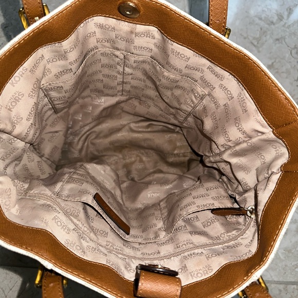 Michael Kors Tote - Picture 3 of 4